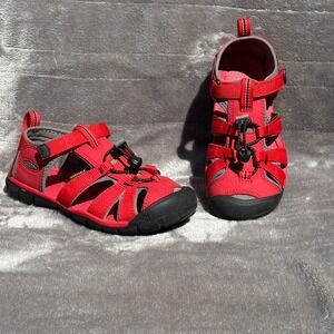Keen Seacamp II CNX Red Youth Size 2 Waterproof Sport Sandals Outdoor Resortwear